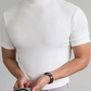 🔈🔈2026 Hot Sale - 50 % rabatt🎁Höghalsad slim fit-T-shirt för mä