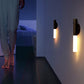 🖤 Black Friday-bästsäljare! ✨✨ Walnoothout rörelsesensor nattlampa – Högklassig estetik, magnetisk & energibesparande (Designerbelysning för stilfulla interiörer & säker navigering!)
