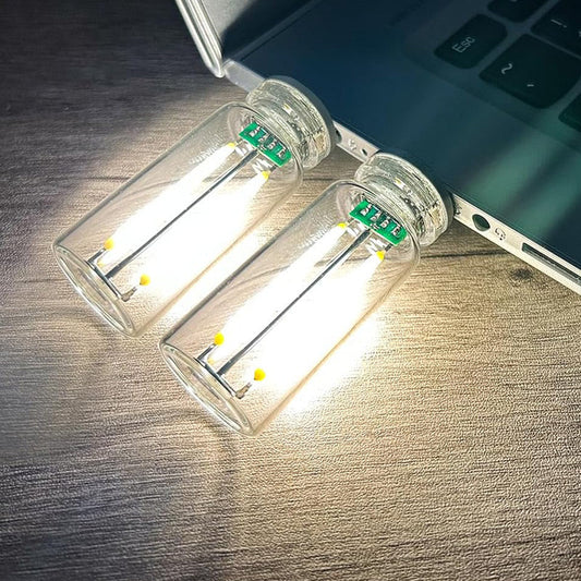 50 % RABATT✨ Bärbar USB-nattlampa med pekskärm och styrning i glasglob - Justerbar ljusstyrka, flera färger och kompakt (perfekt för sovrum, bil eller camping!)