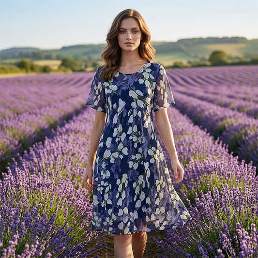 🌸 50 % RABATT JUST NU! ✨👗Kortärmad A-linjeformad aftonklänning – elegant blommönster, dubbla lager chiffong & smickrande knälång modell 👗💙