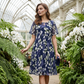 🌸 50 % RABATT JUST NU! ✨👗Kortärmad A-linjeformad aftonklänning – elegant blommönster, dubbla lager chiffong & smickrande knälång modell 👗💙