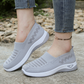 👟 50% RABATT NU! 🍃 Dam Andningsbara Mesh Slip-Ons – Halksäker Massage Sula & Ultralätt – Stötdämpande & Flexibel 💨