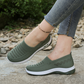👟 50% RABATT NU! 🍃 Dam Andningsbara Mesh Slip-Ons – Halksäker Massage Sula & Ultralätt – Stötdämpande & Flexibel 💨